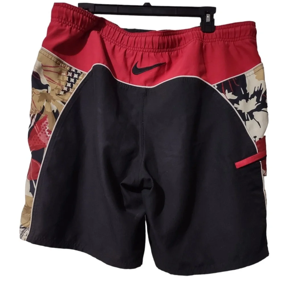 Swimsuit Nike M 32/34 Mens Swimwear Bathing Suit Surf‎ Gorp Core Black Graphic